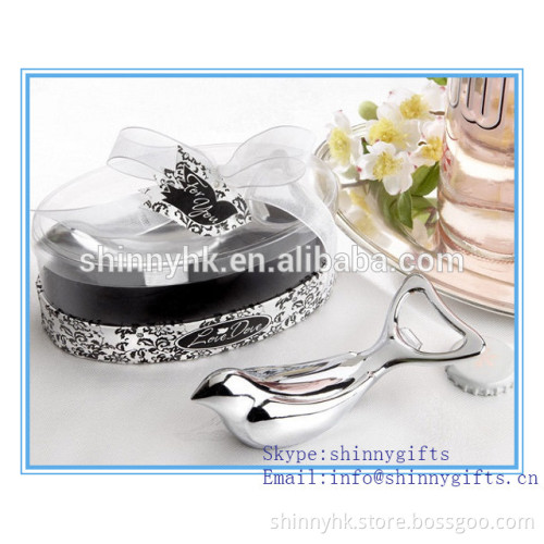 Hot sale high quality beautiful dolphin shape bottle opener wedding gift